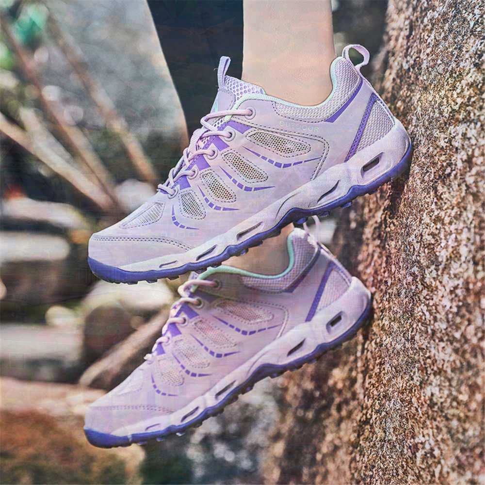 Sepatu Tenis Perak Ujung Bulat - Home Office For Two ulasan dan harga